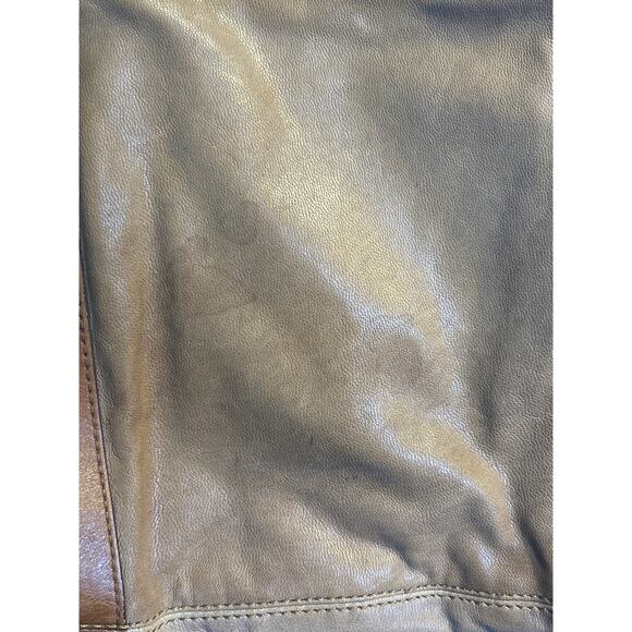 Vintage Fossil Two Tone Brown Leather Messenger Saddle Bag - Picture 3 of 11